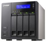 ������� ���������� QNAP TS-421