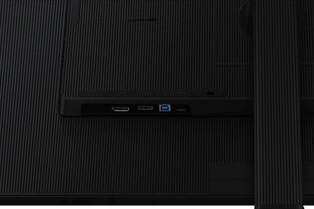 ������� Samsung 32" ViewFinity S8