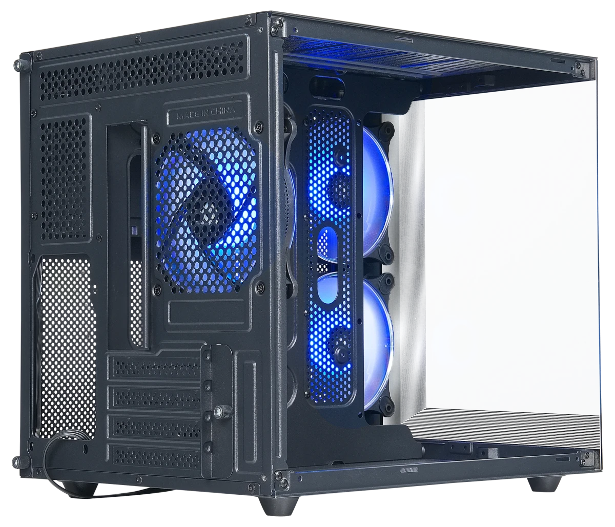 ������ Defender NovaCube